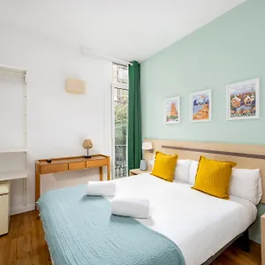 https://hostal-barcelona-centro.topbarcelonahotels.com